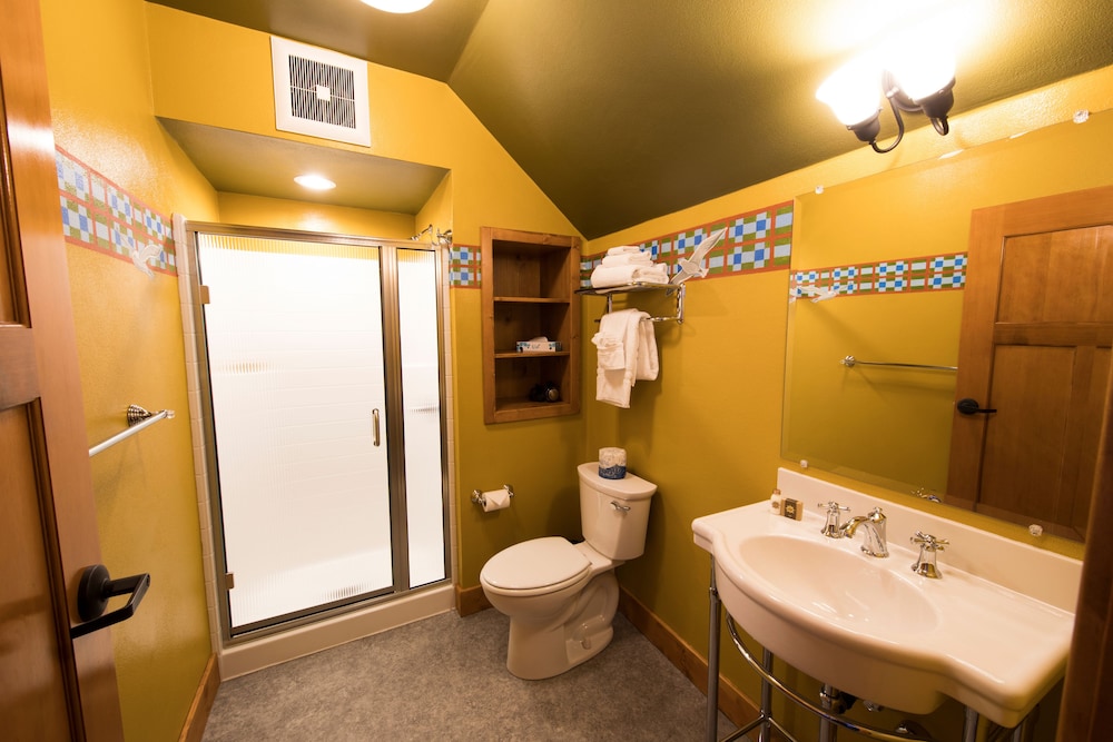 McMenamins Gearhart Hotel by null