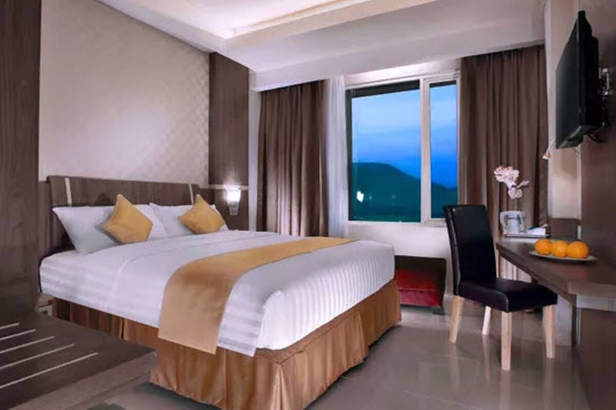 1 bedroom, minibar, in-room safe, desk