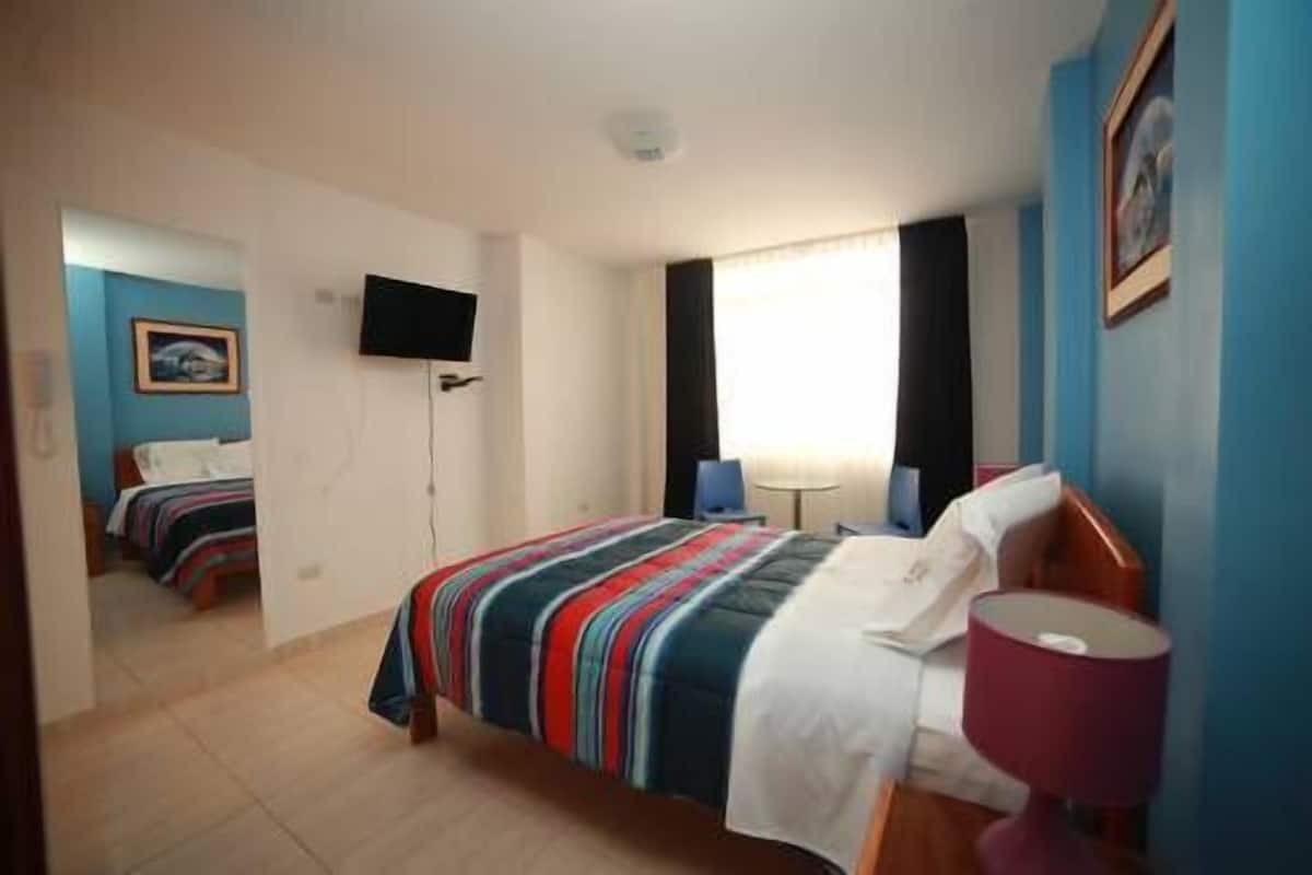 Cots/infant beds, rollaway beds, free WiFi