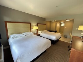 Individualmente mobiliados, escrivaninha