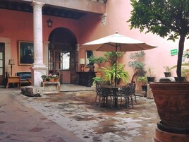 Aperto a pranzo e cena, cucina messicana