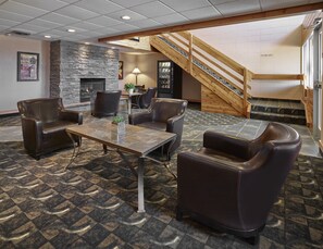 Lobby - The Neighbourhood Inn Express (Bonnyville)