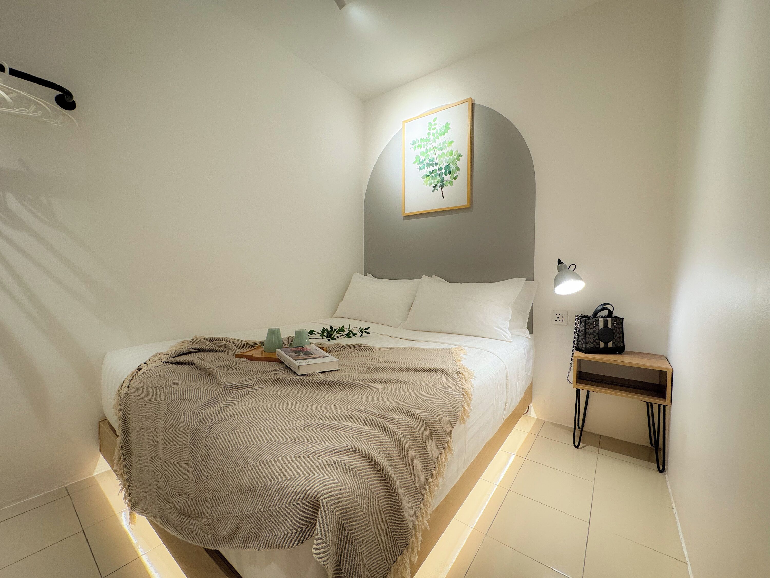 Photo - Apple 1 Hotel Queensbay