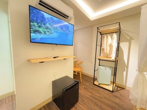 Romantic Themed Room | Ropa de cama de alta calidad, wifi gratis y ropa de cama