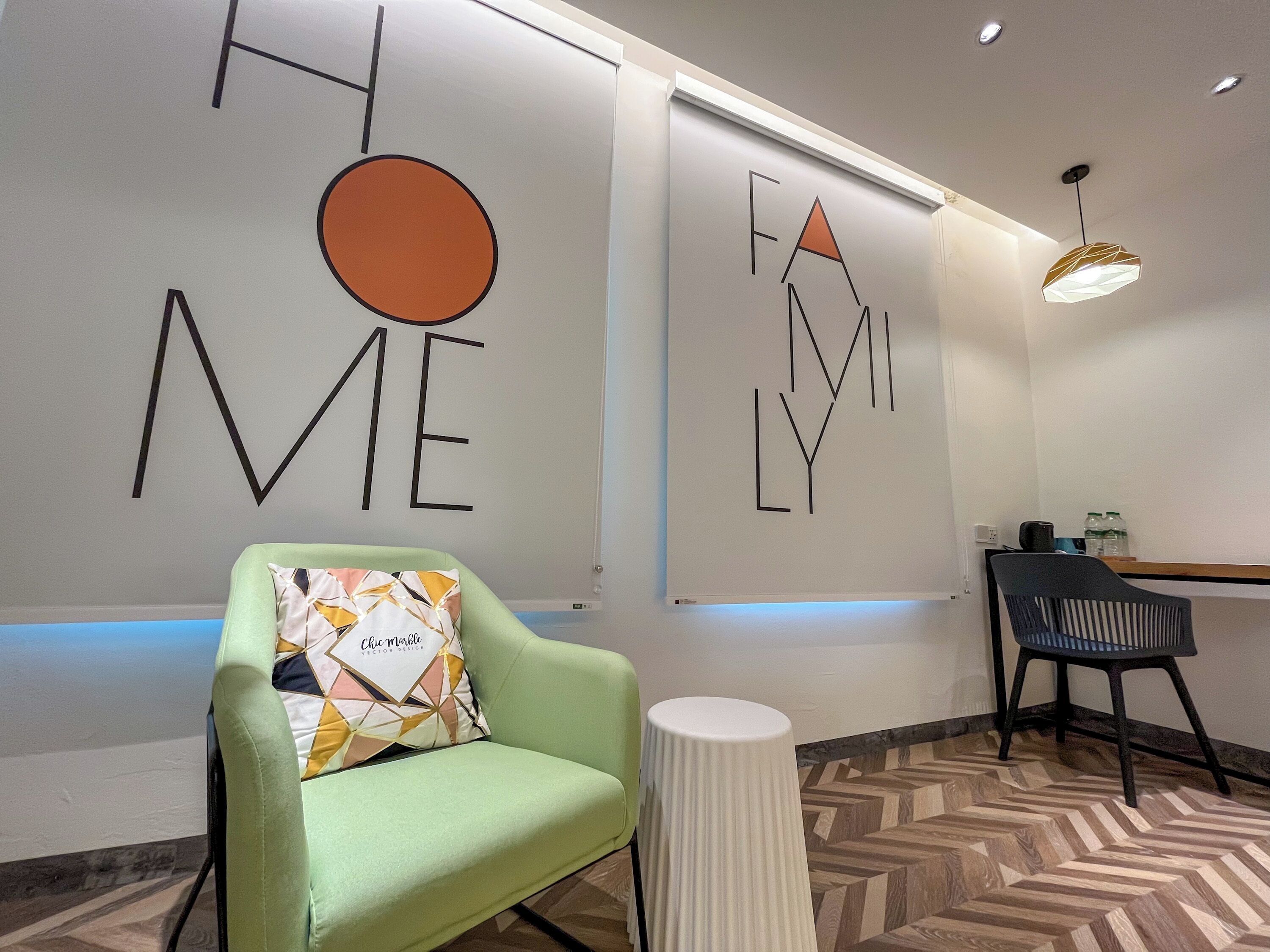 Photo - Apple 1 Hotel Queensbay