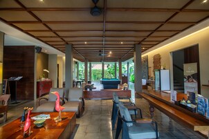 Sala de estar en el lobby