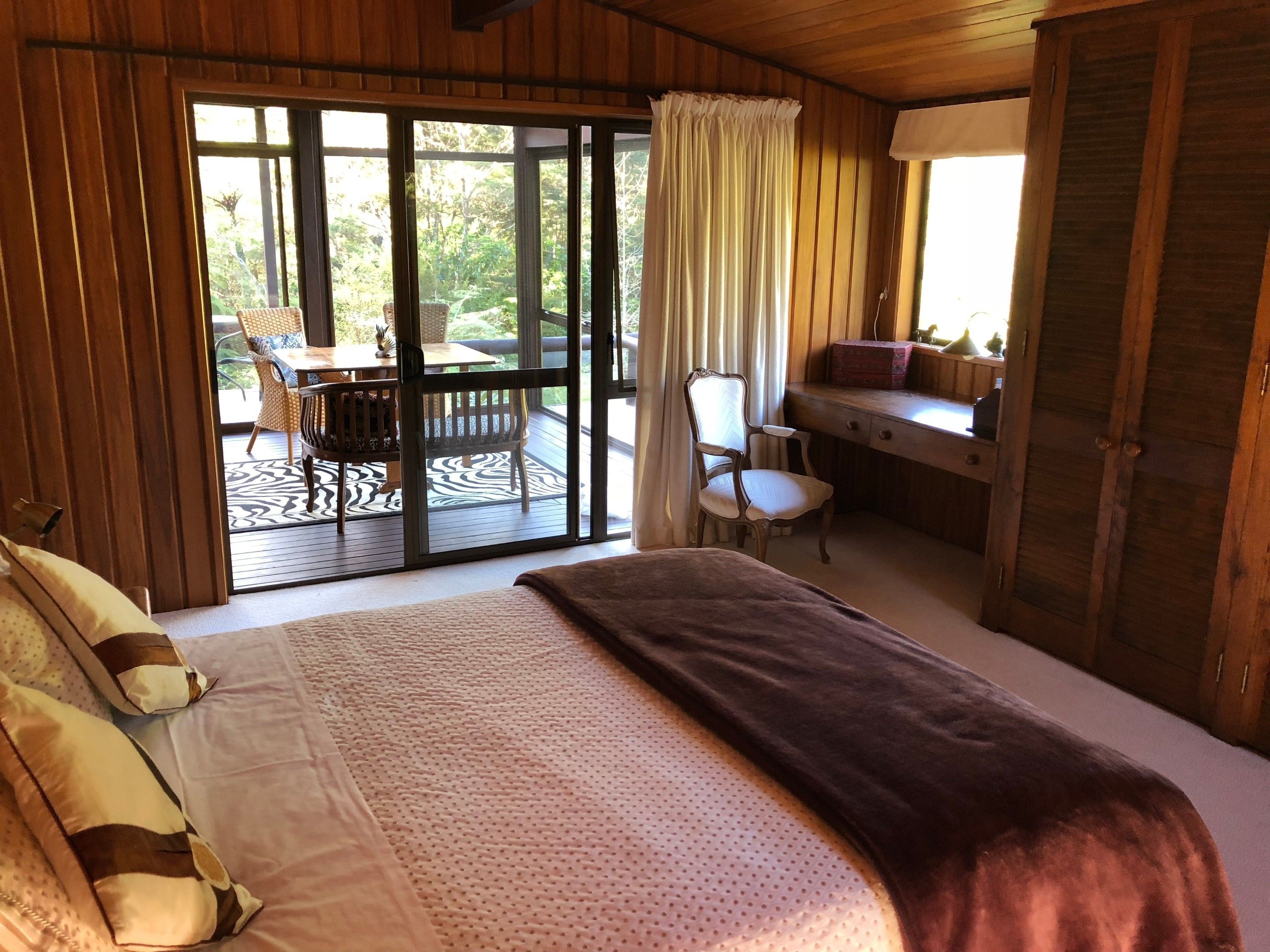 Design Chalet, 2 Bedrooms, Park View