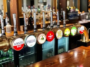 Bar (on property) - The Pelican Inn (Marlborough)