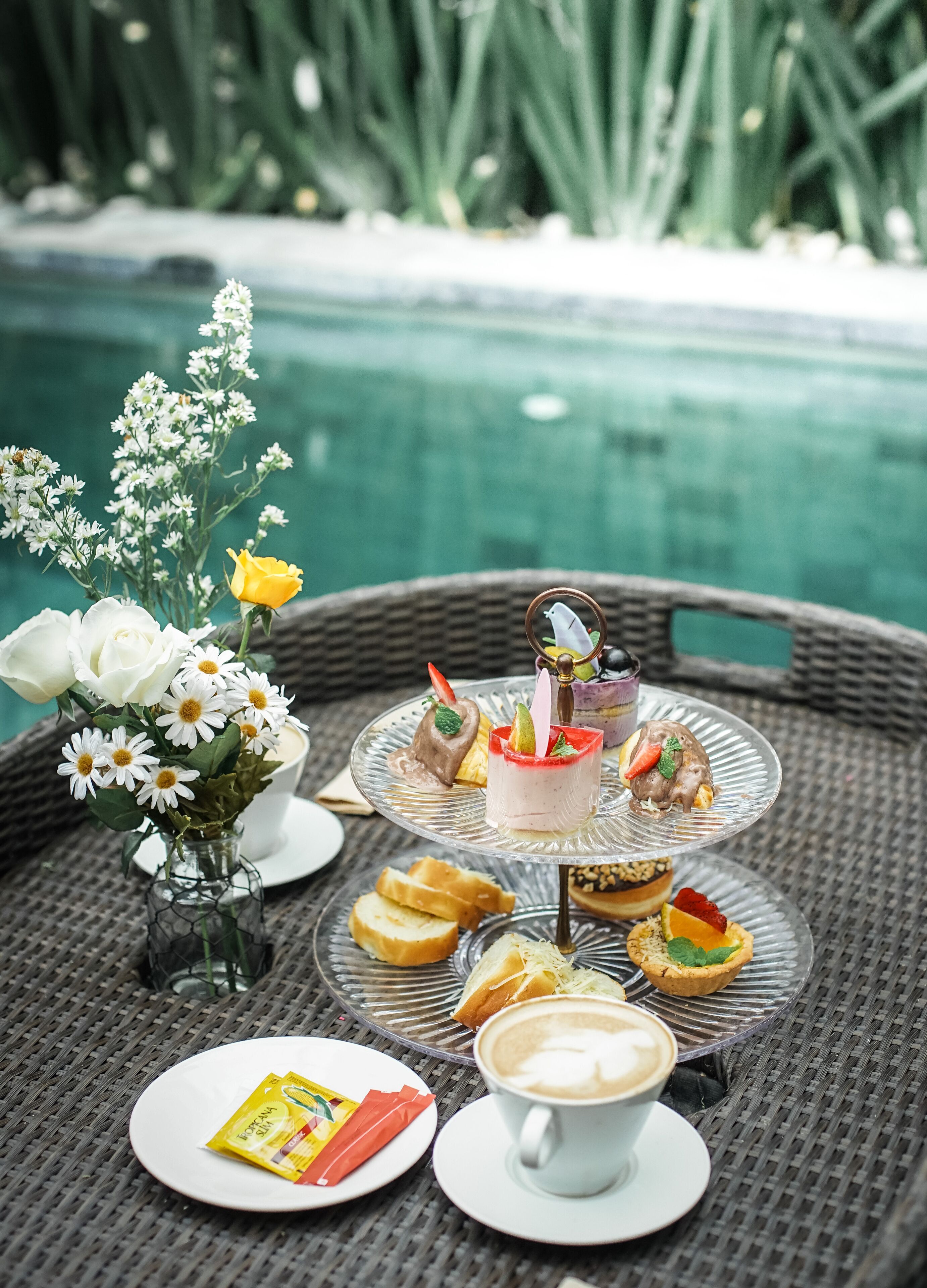 room service – dining