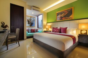 1 غرفة نوم وأغطية فراش متميزة وميني بار وخزنة داخل الغرفة