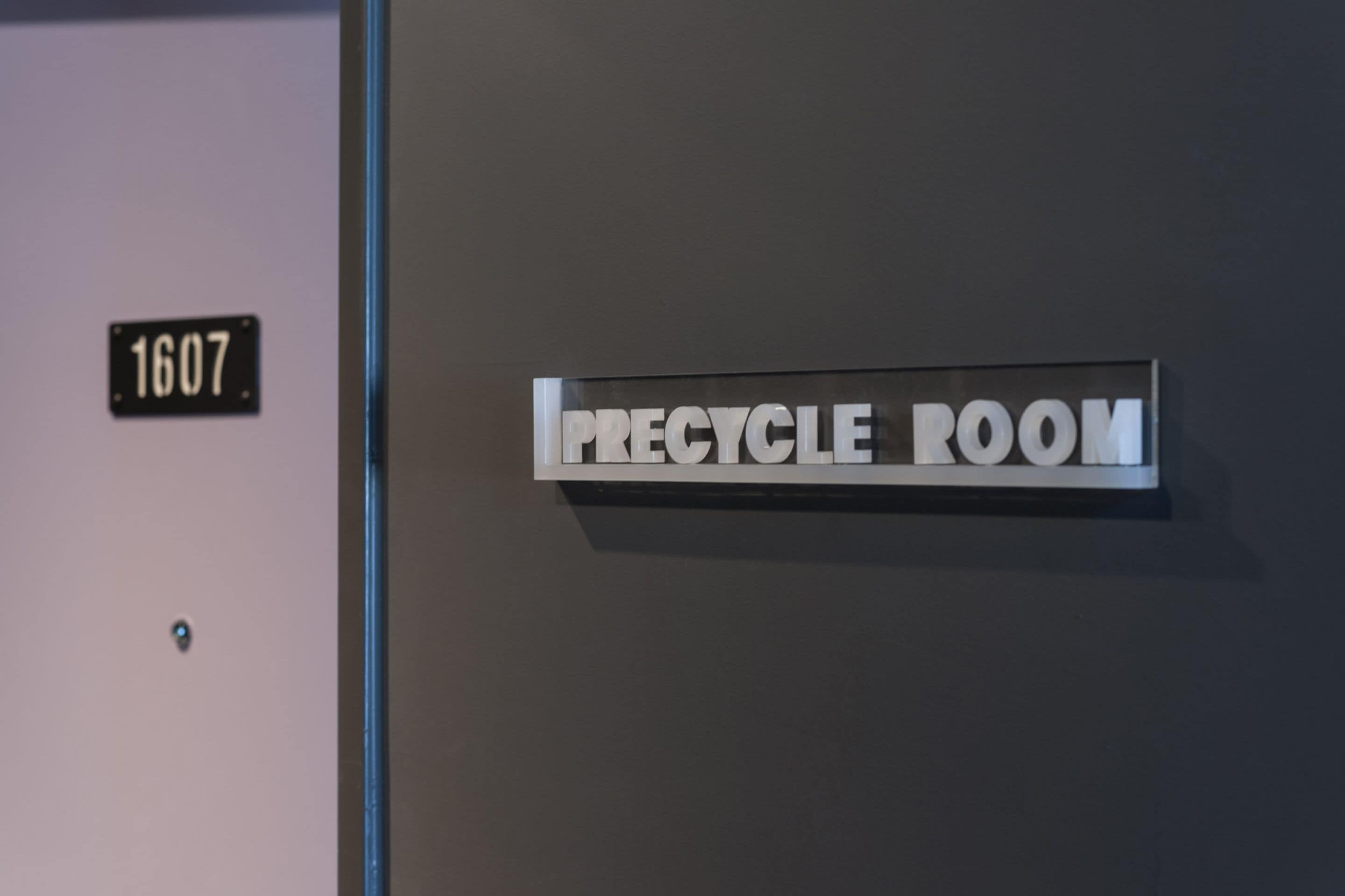 studio (01) | premium bedding, in-room safe, soundproofing, free wifi