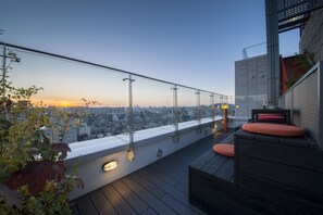 Bar (on property) - Hotel Cappuccino (Seoul)