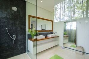 Familjevilla - 5 sovrum - privat pool | Badrum | Gratis toalettartiklar, hårtork, bidé och handdukar