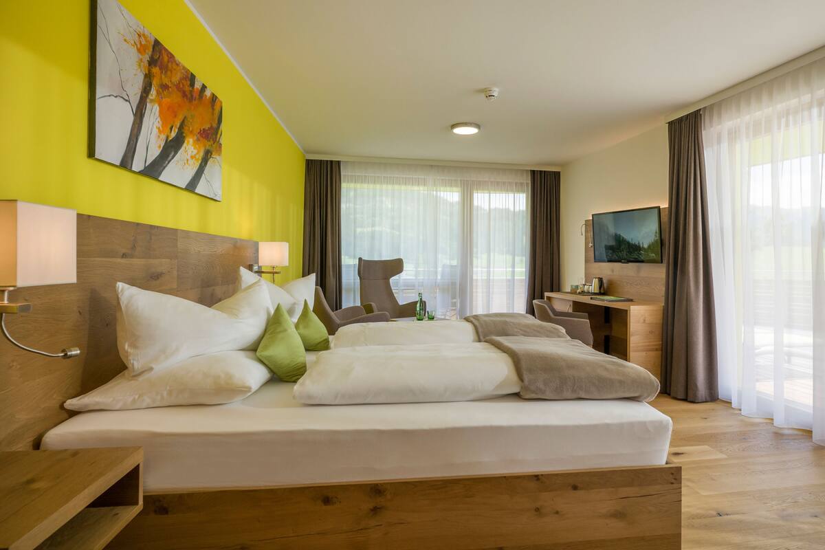 Standard Double Room, Balcony, Mountain View | Minibar, in-room safe, desk, blackout drapes