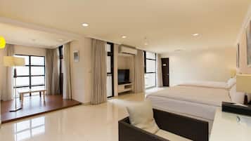 Family Room, 2 Double Beds | Free WiFi, bed sheets