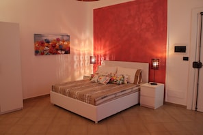 Deluxe Apartment, Mountain View (Varadero) | Premium bedding, desk, soundproofing, iron/ironing board - Tortugas B&B (Giarre)