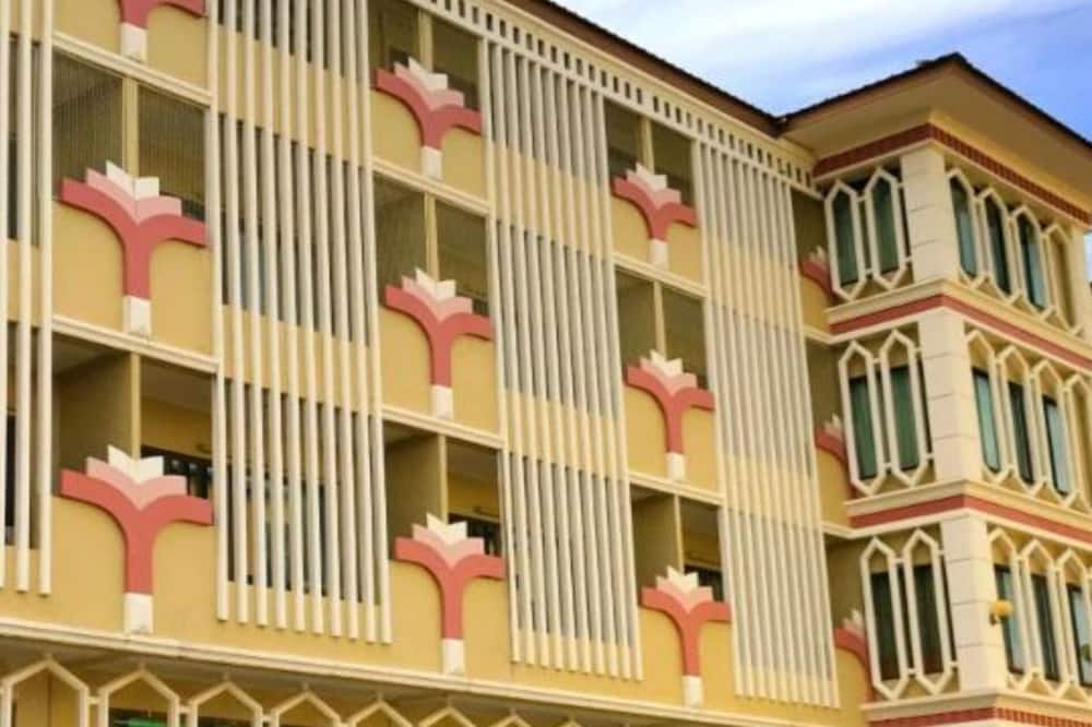 PoonSook Resident Hotel