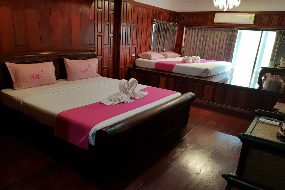 ห้องจูเนียร์ | โต๊ะทำงาน, เตียงเสริม/เปล, Wi-Fi ฟรี, ผ้าปูที่นอน
