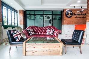 Sittområde i lobbyn