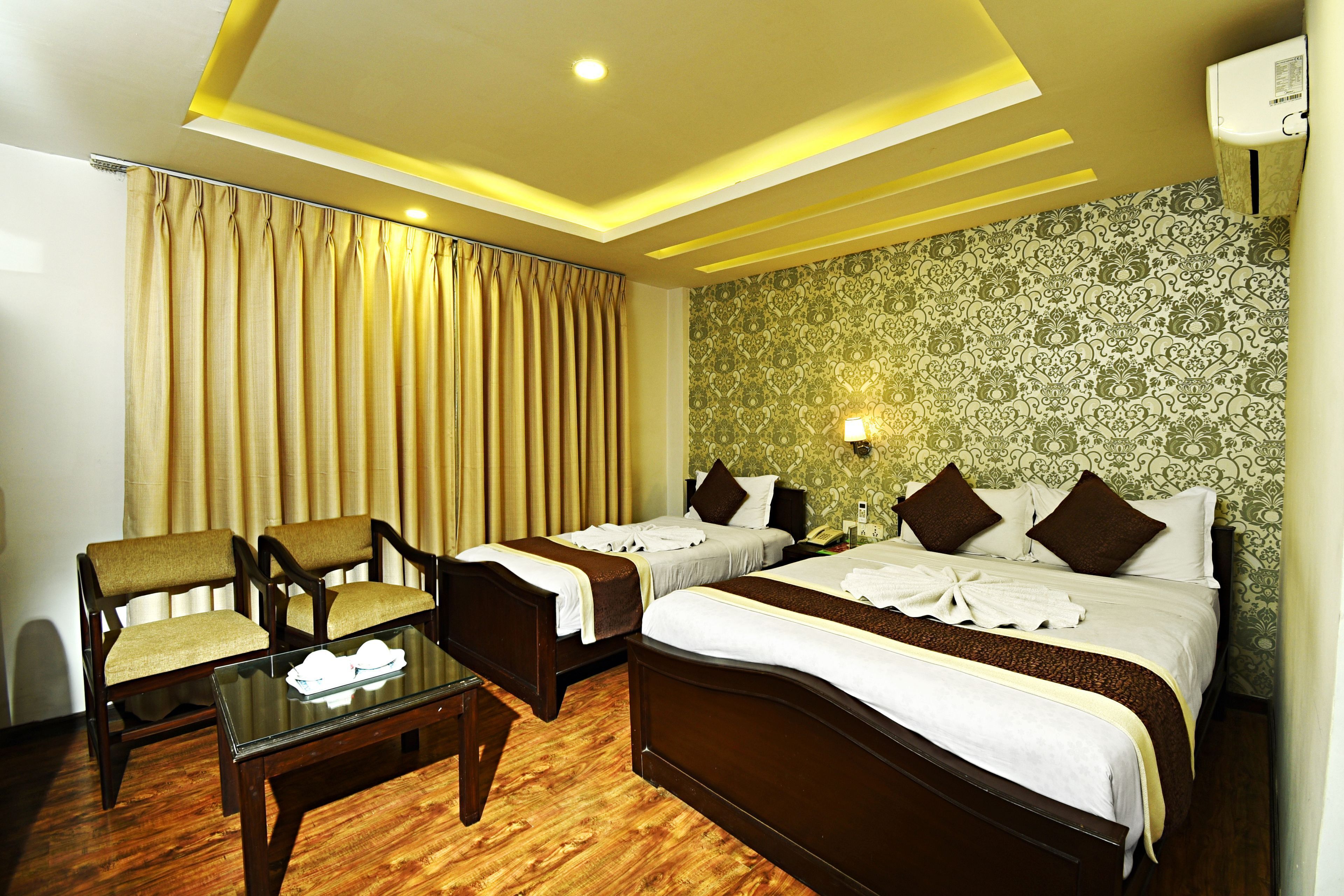 Premium bedding, desk, laptop workspace, free WiFi