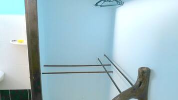 Family Room, Sea View | Free WiFi