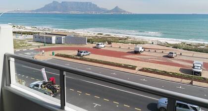 Blouberg Beachfront Accommodation