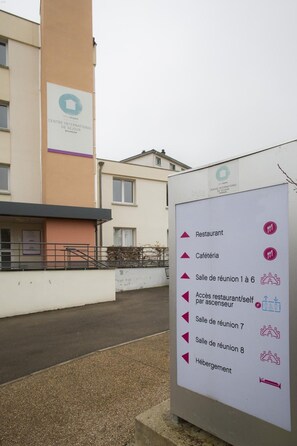 Property grounds - Ethic Etapes Cis Besançon (Besancon)