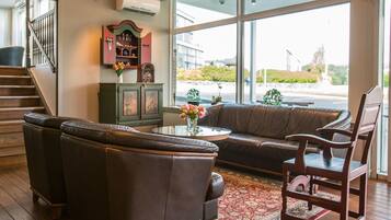 Desayuno buffet incluido todos los días