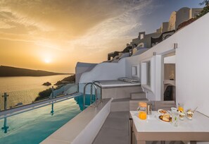 Suite Premier, 2 habitaciones, alberca privada, vista al mar (Caldera View) | Terraza o patio