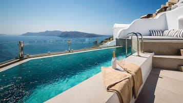 Premier-Suite, 2 Schlafzimmer, eigener Pool, Meerblick (Caldera View) | Ausblick vom Zimmer