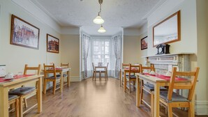Uklassifisert bilde, 2 av 47, knapp