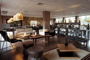 Interior - Colonia West Hotel - All Inclusive (Conchillas)