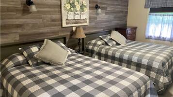 Skrivebord, skrivebord for bærbar PC og strykejern/-brett