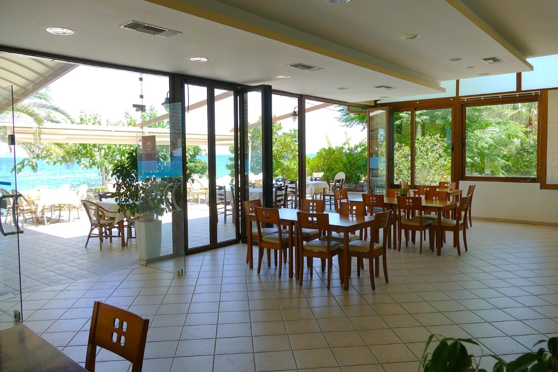 breakfast, lunch, dinner served; greek cuisine