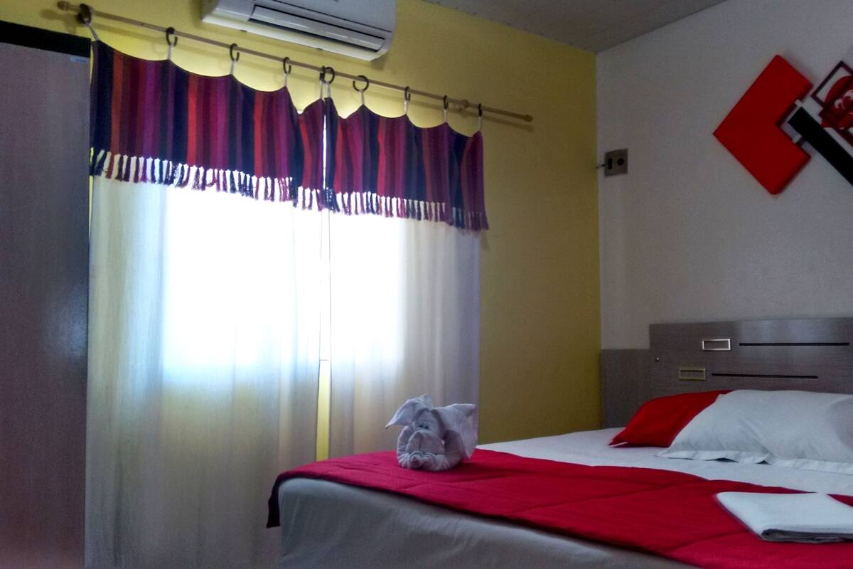 Minibar, blackout curtains, free WiFi