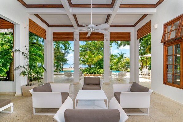 Luxury Villa, 4 Bedrooms | Terrace/patio