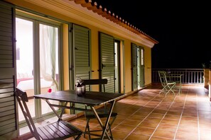 Double Room, Balcony | Terrace/patio - Vale de Ferreiros (Abrantes)