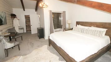 Suite, 1 cama de matrimonio grande | 1 dormitorio, ropa de cama de alta calidad, colchones viscoelásticos