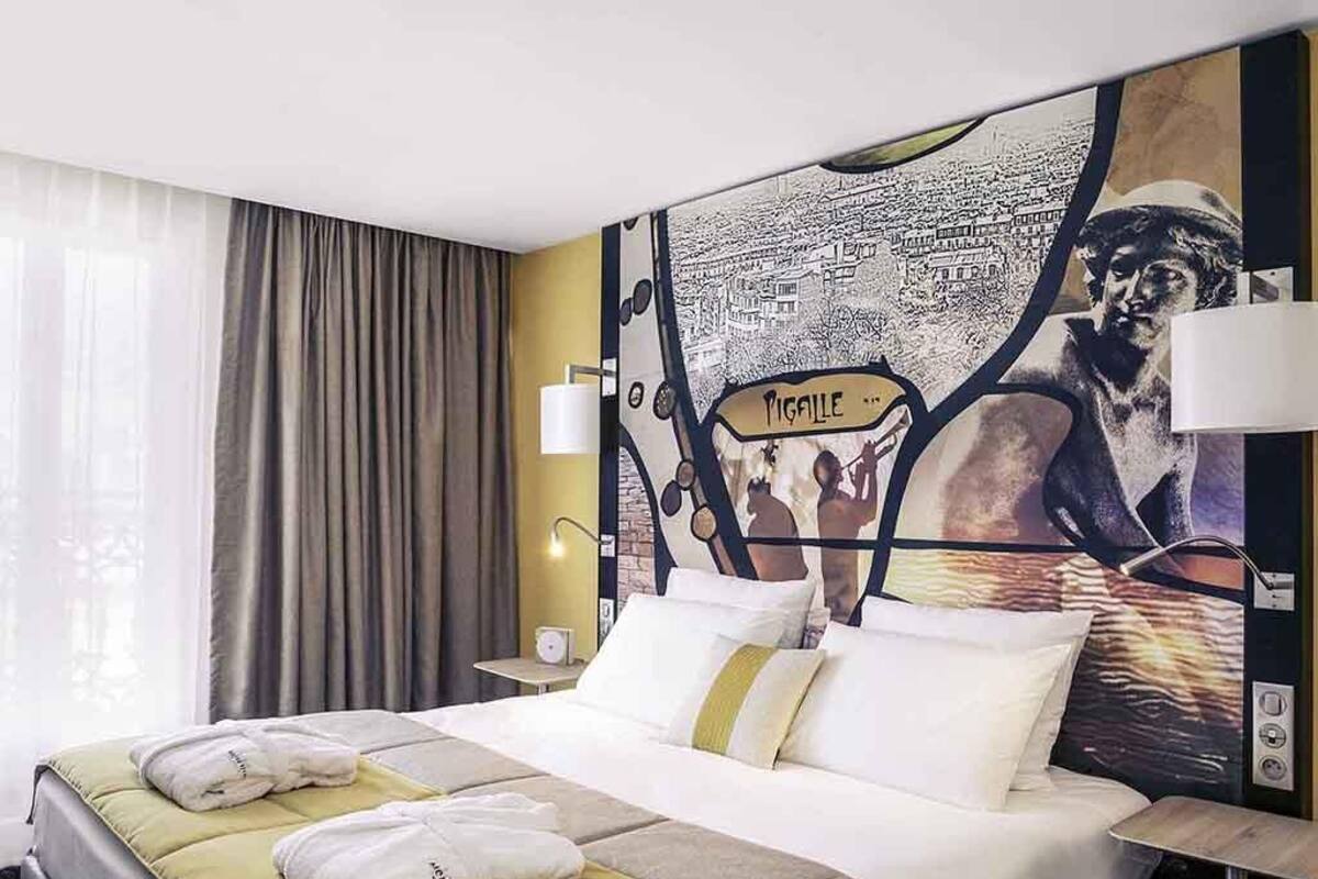 Privilege, Room, 1 Double Bed | Premium bedding, in-room safe, desk, laptop workspace