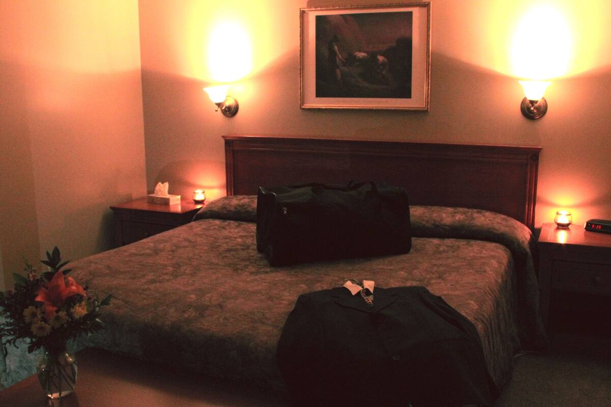 city suite | 1 bedroom, desk, laptop workspace, blackout curtains