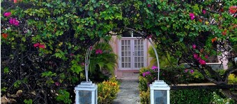 Beachcross Villa Apartments