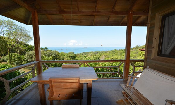 Villa, 2 habitaciones, vista al océano (Rustica) | Balcón