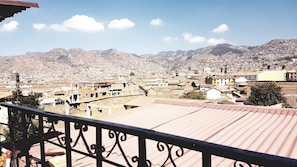 View from property - Pumamarca Guest House (Cusco)