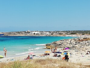 On the beach, white sand - Hostal Lago Playa II (Formentera)