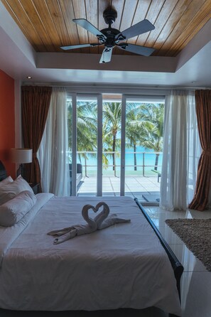 Svit Deluxe - 1 kingsize-säng | Utsikt från rummet