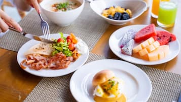 Colazione a buffet, servita tutte le mattine (950 PHP a persona)