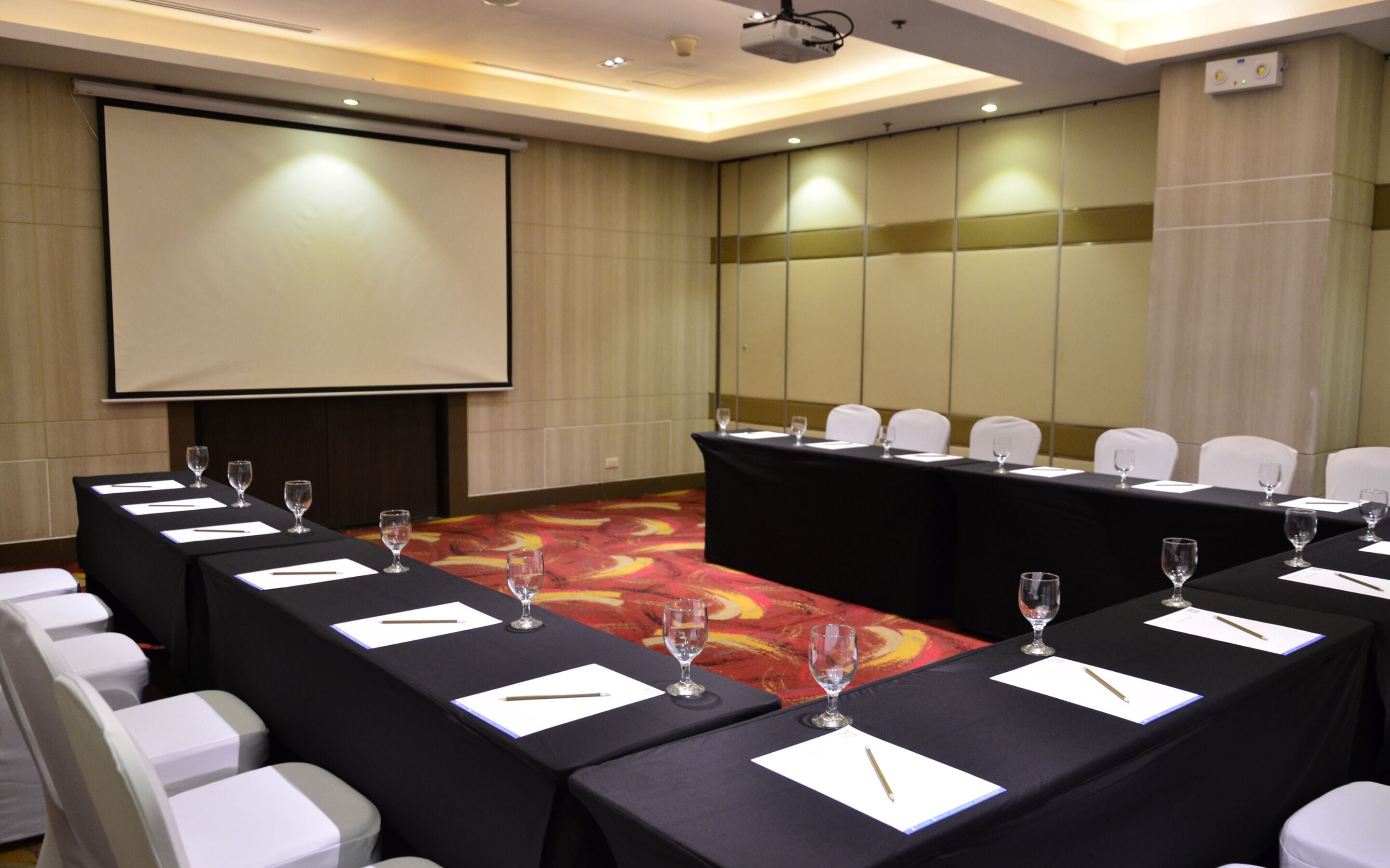 Foto - Belmont Hotel Manila near NAIA Terminal 3 MNL