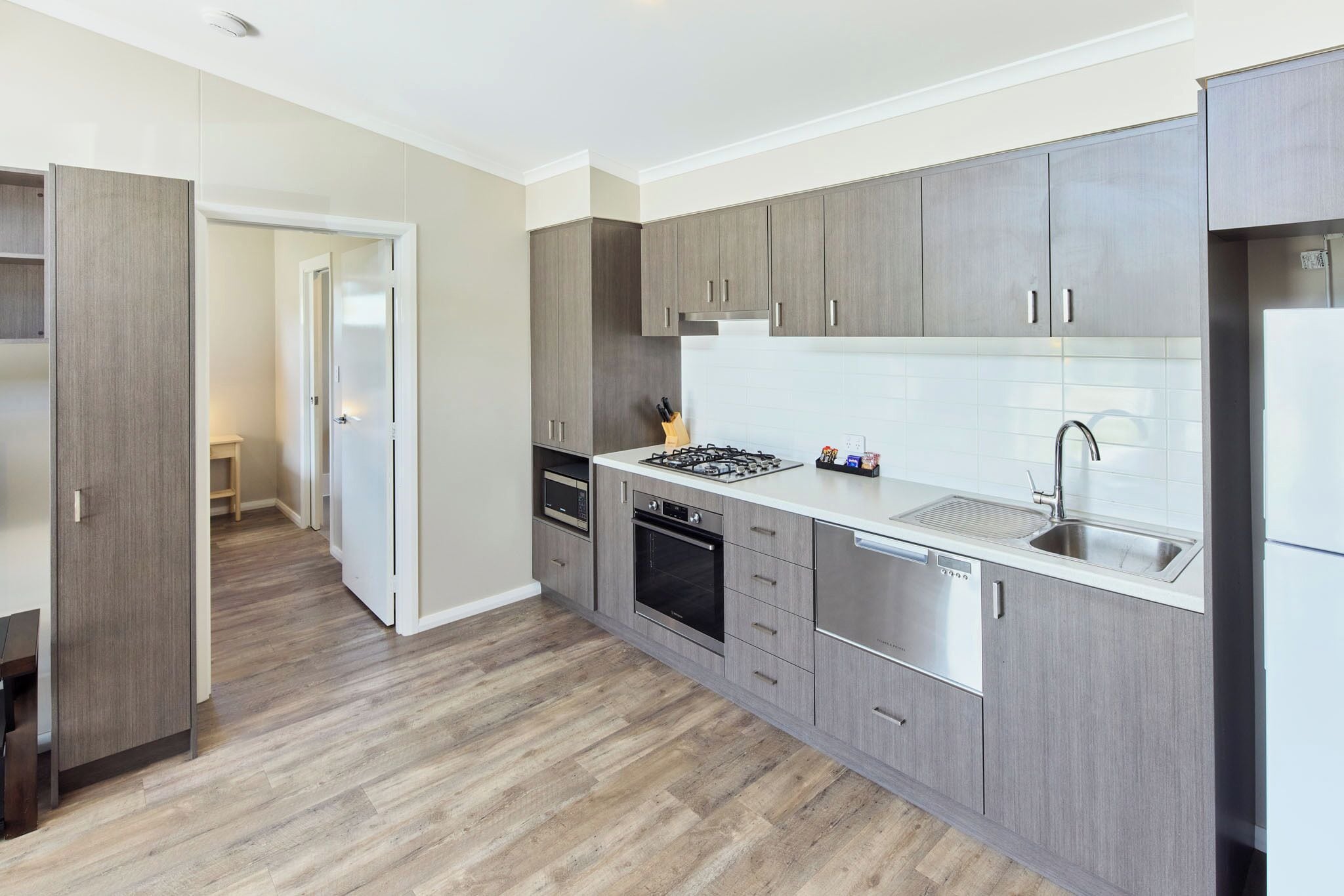 Estudio estándar | Tabla de planchar con plancha, wifi gratis, ropa de cama