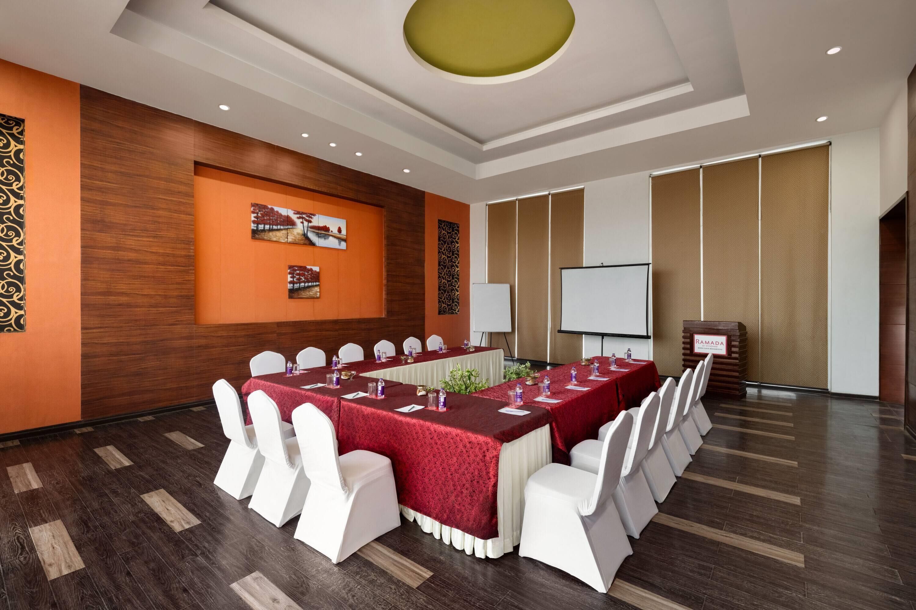 Meeting facility
