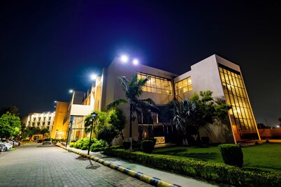 Ramada by Wyndham Bodh Gaya Mahabodhi